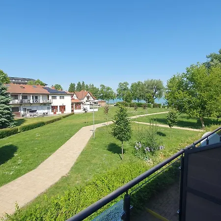 Wellapartman * Zamardi