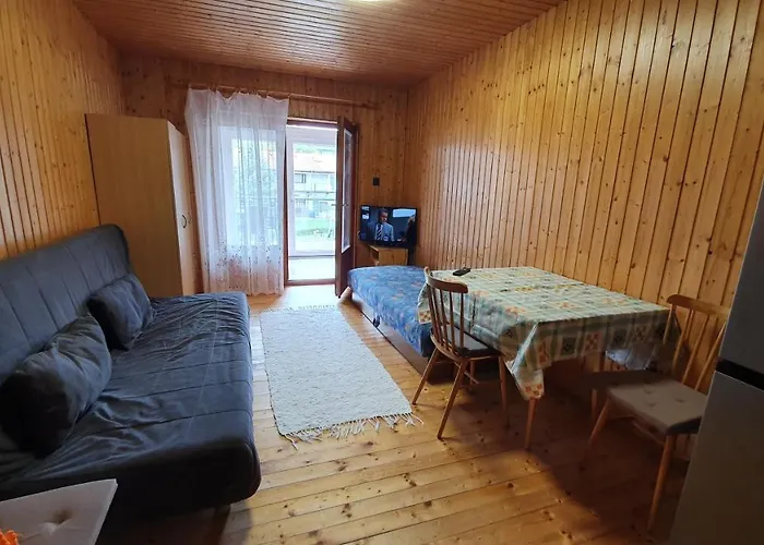 Wellapartman * Zamárdi