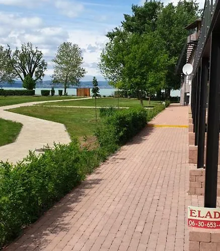 Apartment Wellapartman